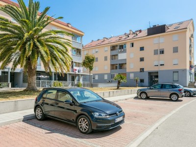 Apartment One bedroom apartment with terrace Split A-23485-a - Outdoor photo 12