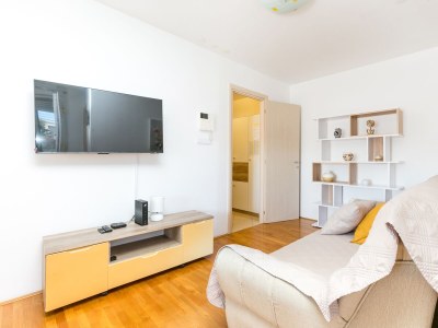 Apartment One bedroom apartment with terrace Split A-23485-a - Outdoor photo 17