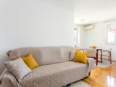 Apartment One bedroom apartment with terrace Split A-23485-a - Outdoor photo 19