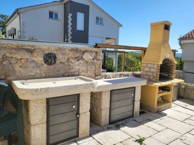 Apartment Two bedroom apartment with terrace and sea view Njivice, Krk A-21695-a - Outdoor photo 3