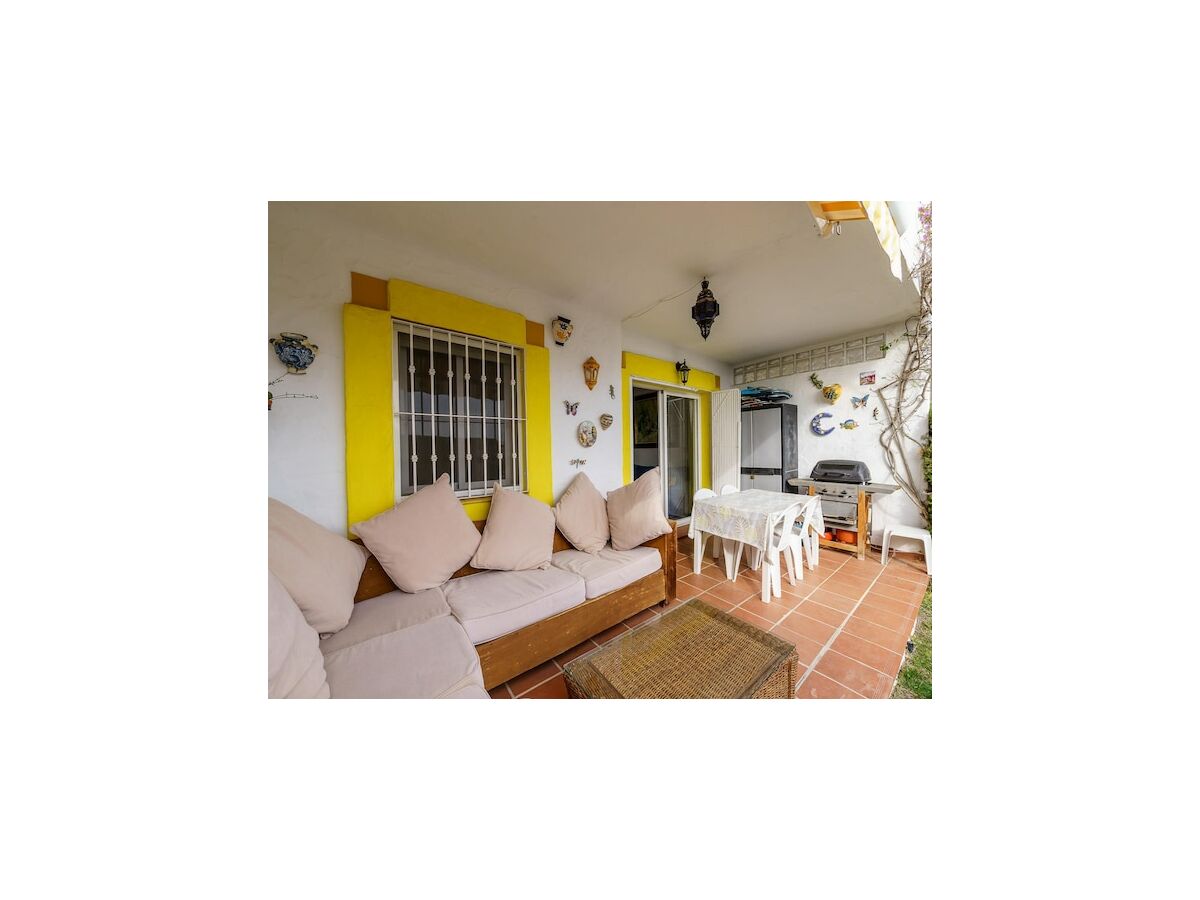 Apartment Apartment with garden and communal pool - Outdoor photo 5