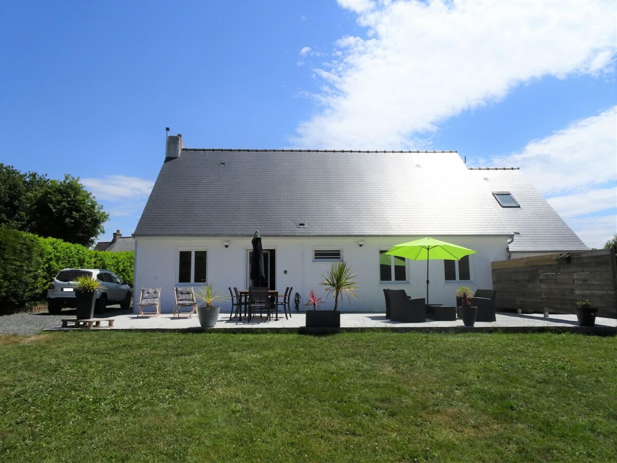 Holiday house Komfortabler Bungalow, Rosa Granitküste - Outdoor photo 3