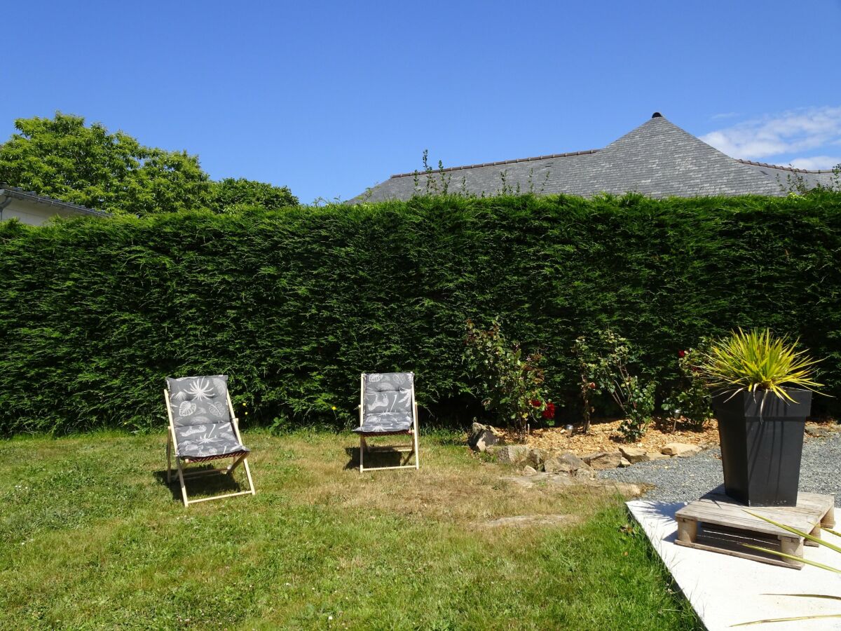 Holiday house Komfortabler Bungalow, Rosa Granitküste - Outdoor photo 5