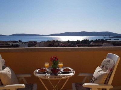 Apartment Apartment Angir Martina with sea view in Brodarica - Apartment