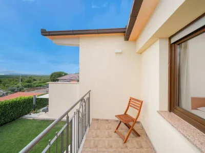 Villa Five Bedroom Villa With Pool - Villa