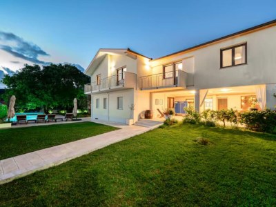 Villa Five Bedroom Villa With Pool - Outdoor photo 3