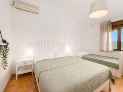 Villa Five Bedroom Villa With Pool - Features photo 28