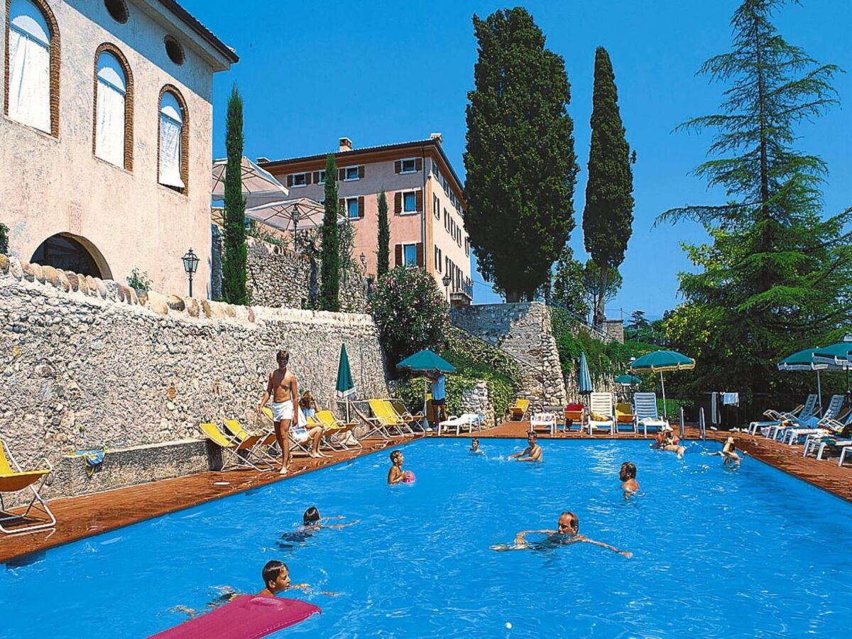 Holiday park Residence La Filanda in Costermano with pool - Outdoor photo 2