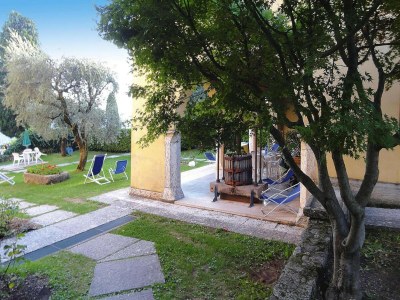 Holiday park Residence La Filanda in Costermano - Outdoor photo 8