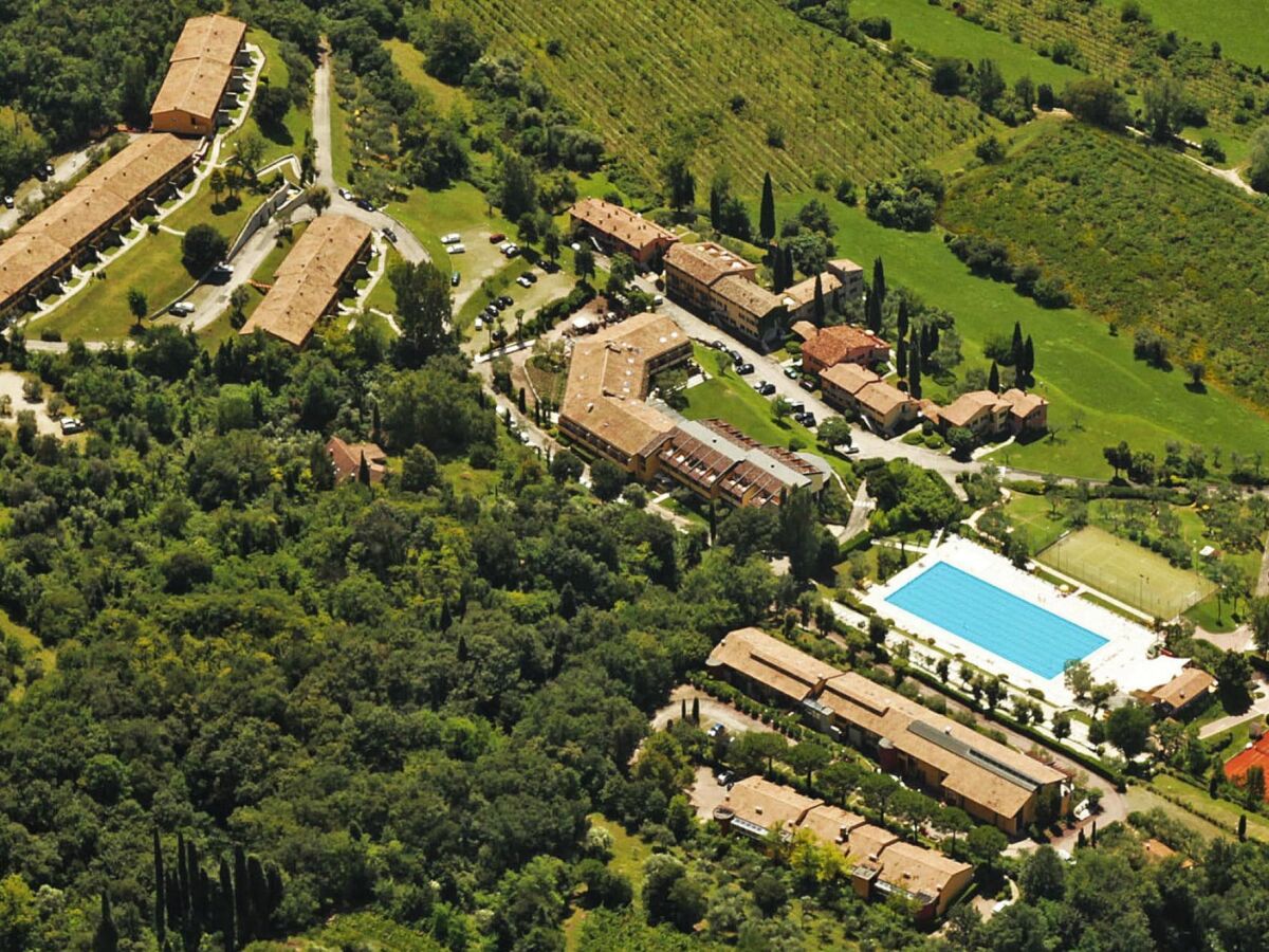 Holiday park Apartments Poiano in Garda with pool - Outdoor photo 5