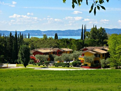 Holiday park Apartments Poiano in Garda with pool - Outdoor photo 20