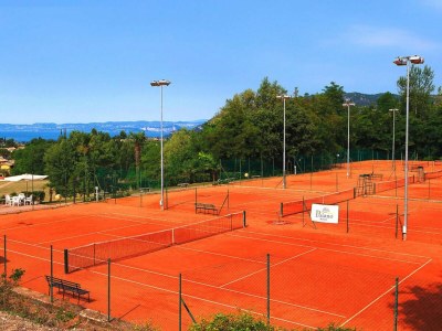 Holiday park Apartments Poiano in Garda with pool - Outdoor photo 38