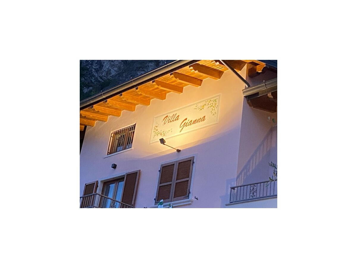 Apartment Villa Gianna in Limone sul Garda - Outdoor photo 5