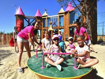 Holiday park Ruhiges Ferienhaus im Wasserpark - Outdoor photo 25