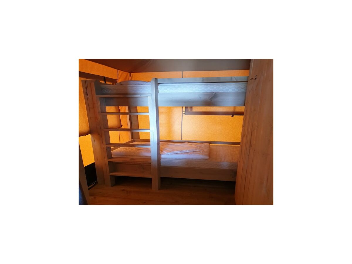 Holiday house Gemütlicher Campingplatz am See in Kesteren - Features photo 5