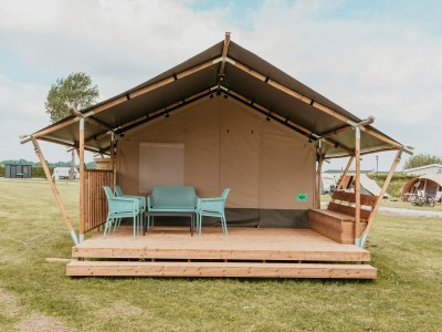 Holiday house Cozy Tent Retreat in Kesteren - Outdoor photo 2