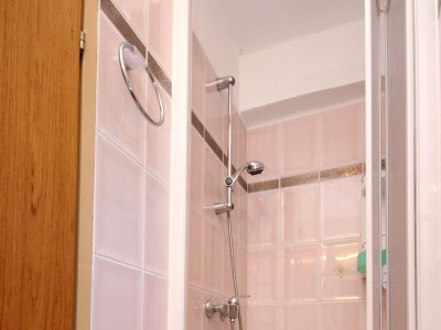 Apartment Two bedroom apartment with terrace and sea view Lukoran, Ugljan A-836-a - Outdoor photo 26