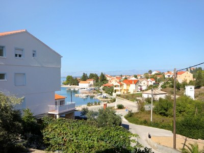 Apartment Two bedroom apartment with terrace and sea view Lukoran, Ugljan A-836-a - Outdoor photo 29