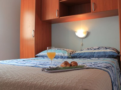 Apartment Two bedroom apartment with terrace Lukoran, Ugljan A-836-c - Outdoor photo 22