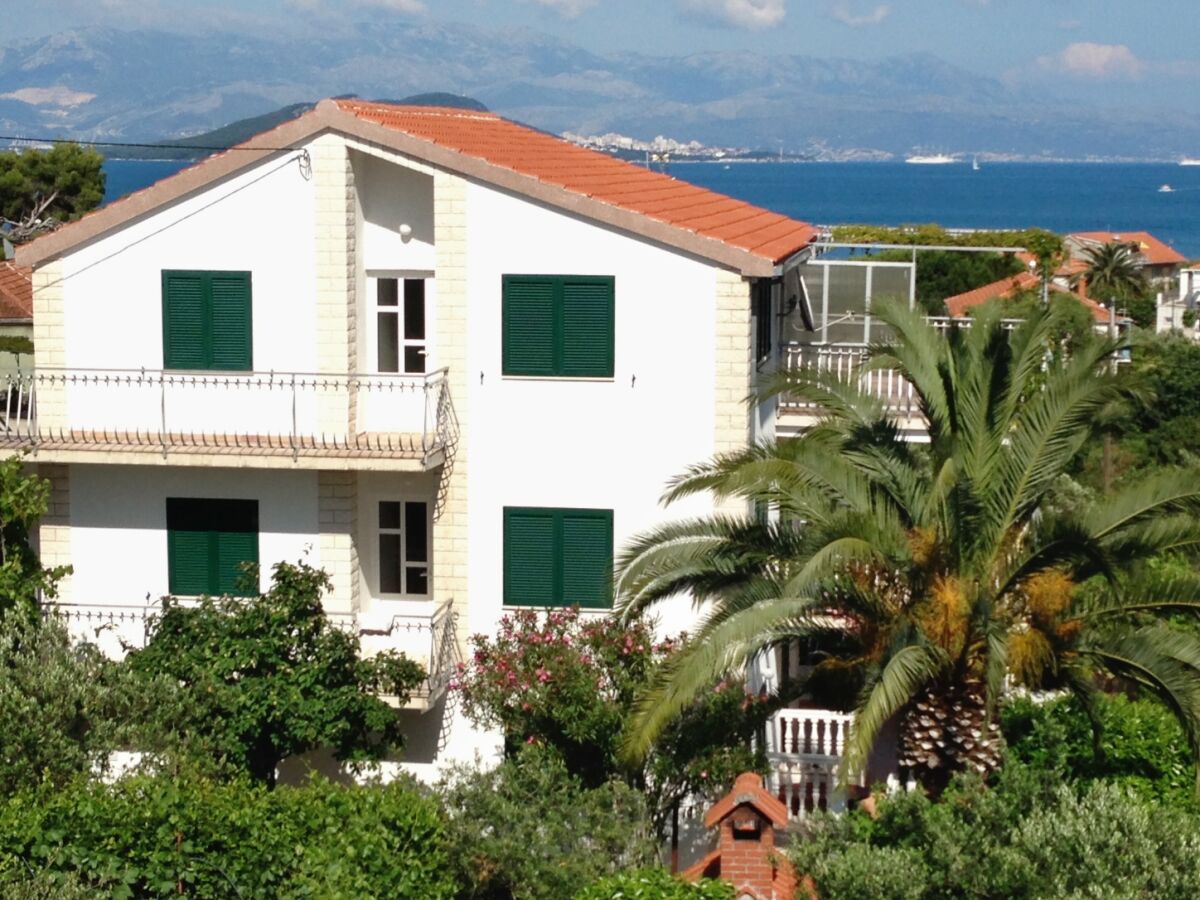 Apartment One bedroom apartment with terrace Slatine, Čiovo A-6061-a - Outdoor photo 2