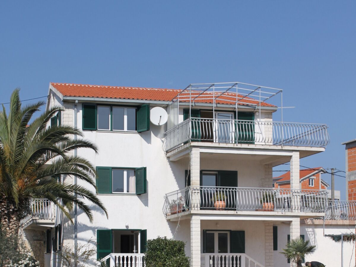 Apartment One bedroom apartment with terrace Slatine, Čiovo A-6061-a - Outdoor photo 5