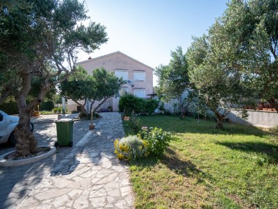 Apartment Two bedroom apartment with terrace and sea view Povljana, Pag A-6298-a - Outdoor photo 8