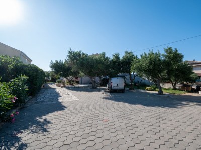 Apartment Two bedroom apartment with terrace and sea view Povljana, Pag A-6298-a - Outdoor photo 13