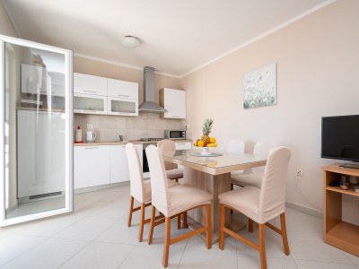 Apartment Two bedroom apartment with terrace and sea view Povljana, Pag A-6298-a - Outdoor photo 14