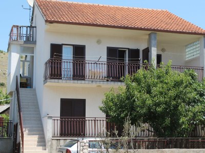 Apartment Three bedroom apartment with terrace and sea view Žaborić, Šibenik A-2190-a - Outdoor photo 7