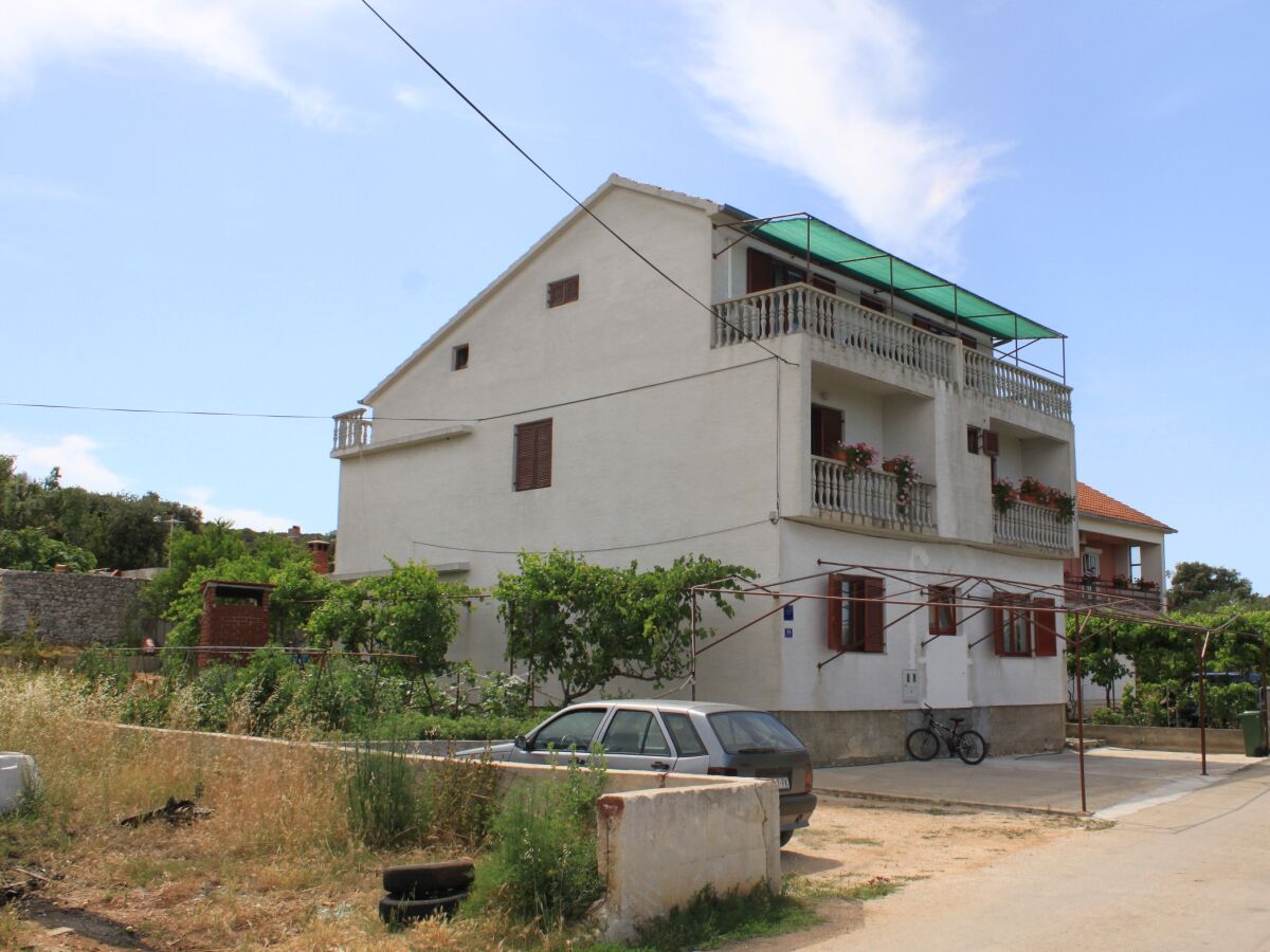 Apartment Studio flat with terrace and sea view Tkon, Pašman AS-8218-b - Outdoor photo 4