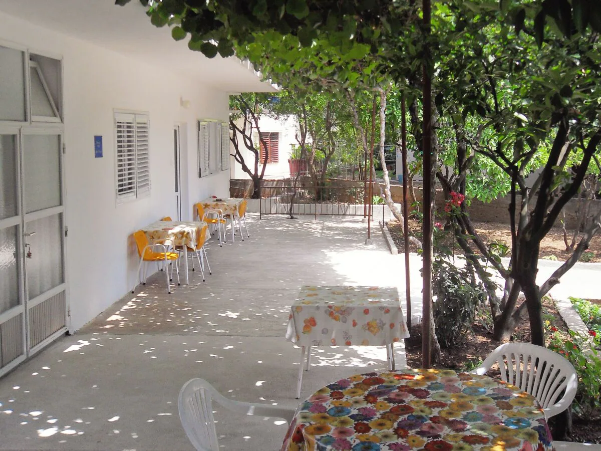 Holiday room with air-conditioning Zaostrog, Makarska S-2662-d