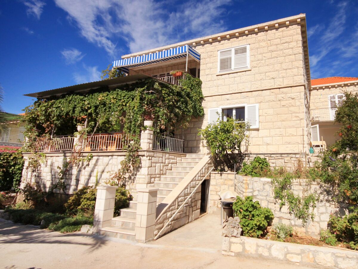 Apartment One bedroom apartment near beach Lumbarda, Korčula A-9330-c - Outdoor photo 2