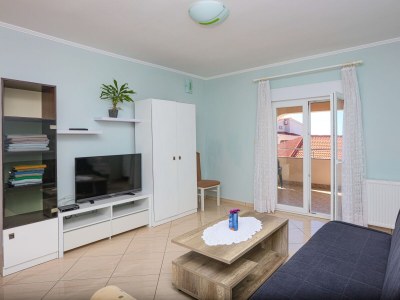 Apartment Two bedroom apartment near beach Brodarica, Šibenik A-4221-b - Outdoor photo 10