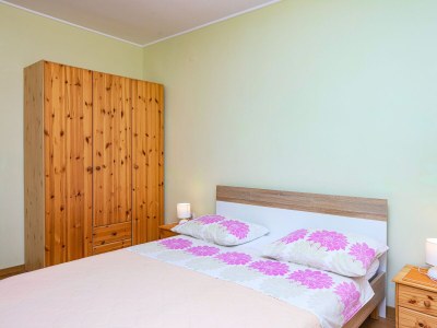 Apartment Two bedroom apartment near beach Brodarica, Šibenik A-4221-b - Outdoor photo 26