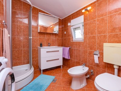 Apartment Two bedroom apartment near beach Brodarica, Šibenik A-4221-b - Outdoor photo 33