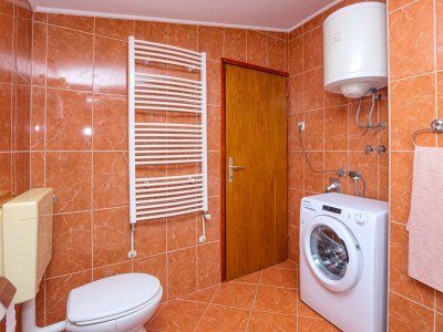 Apartment Two bedroom apartment near beach Brodarica, Šibenik A-4221-b - Outdoor photo 35