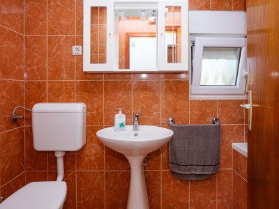 Apartment Two bedroom apartment near beach Brodarica, Šibenik A-4221-b - Outdoor photo 37