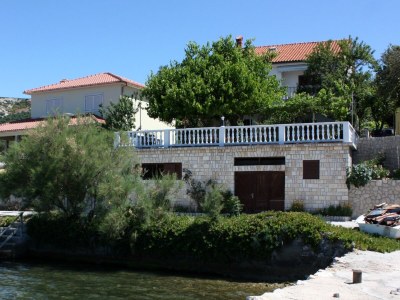 Apartment Two bedroom apartment near beach Barbat, Rab A-4975-b - Outdoor photo 2