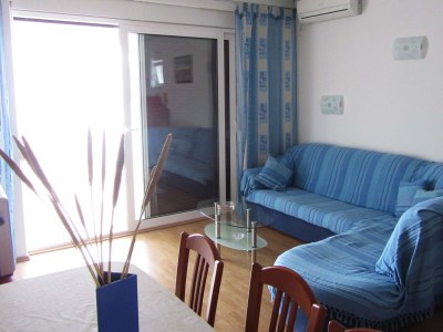 Apartment One bedroom apartment with terrace and sea view Banjol, Rab A-11082-a in Rab - Apartment