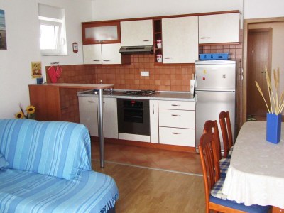 Apartment One bedroom apartment with terrace and sea view Banjol, Rab A-11082-a - Outdoor photo 5