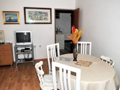 Apartment Three bedroom apartment with terrace and sea view Supetar, Brač A-11360-a - Outdoor photo 20