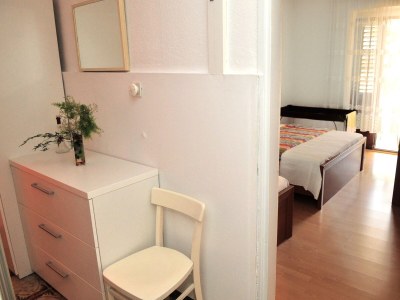 Apartment Three bedroom apartment with terrace and sea view Supetar, Brač A-11360-a - Outdoor photo 31