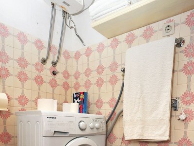 Apartment Three bedroom apartment with terrace and sea view Supetar, Brač A-11360-a - Outdoor photo 34