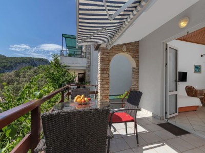 Apartment Studio flat near beach Cove Pokrivenik, Hvar AS-14345-a - Outdoor photo 21