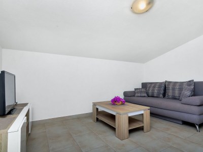 Apartment Two bedroom apartment near beach Cove Pokrivenik, Hvar A-5231-c - Outdoor photo 9