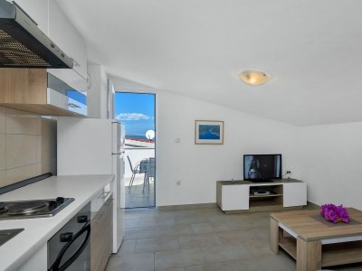 Apartment Two bedroom apartment near beach Cove Pokrivenik, Hvar A-5231-c - Outdoor photo 11