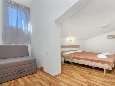 Apartment Two bedroom apartment near beach Cove Pokrivenik, Hvar A-5231-c - Outdoor photo 13