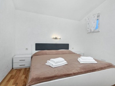 Apartment Two bedroom apartment near beach Cove Pokrivenik, Hvar A-5231-c - Outdoor photo 16