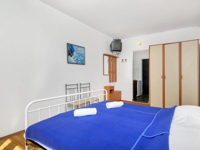 Apartment Studio flat near beach Cove Pokrivenik, Hvar AS-5231-a - Outdoor photo 12