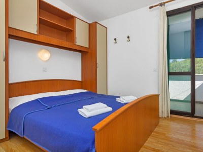 Apartment Studio flat near beach Cove Pokrivenik, Hvar AS-5231-e - Outdoor photo 10